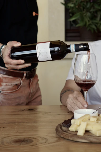 L’arte del vino e dell'olio nella quiete di una cantina storica in Valpolicella 16 L’arte del vino e dell'olio nella quiete di una cantina storica in Valpolicella 16